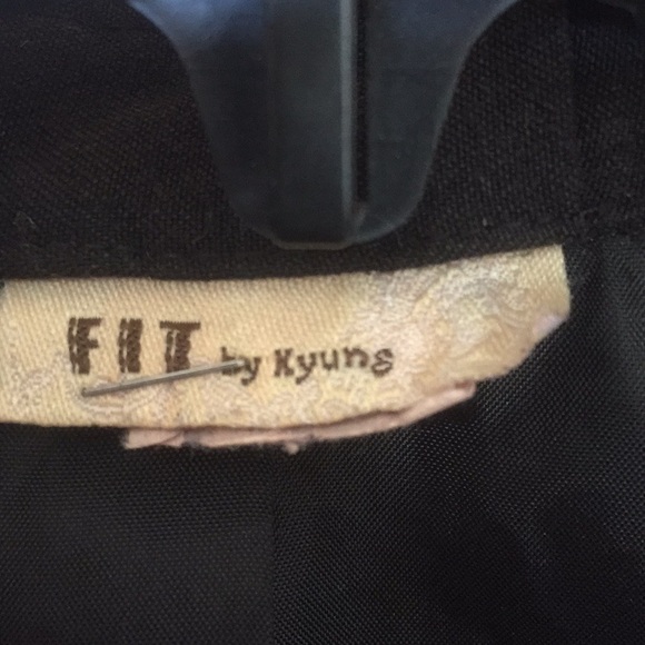 ⭐️ FIT by Xyung. 3/4 sleeves suit. - Picture 4 of 5